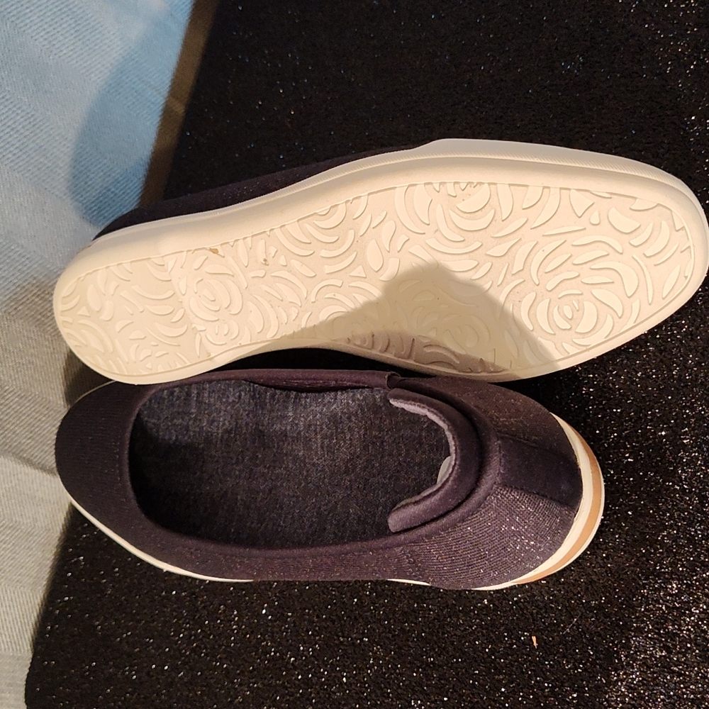 Dr. Scholl's Shoes - Picture 6 of 6